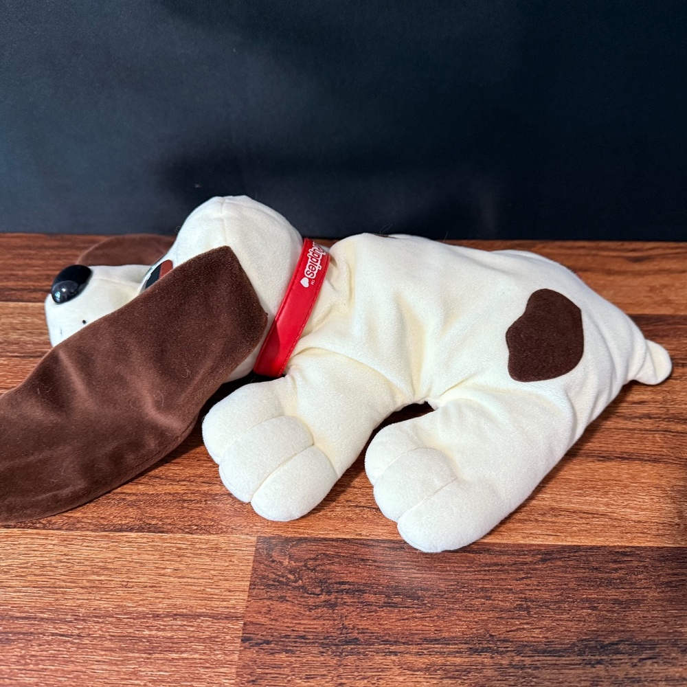Vintage Pound Puppy Stuffed Animal - Picture 4 of 12